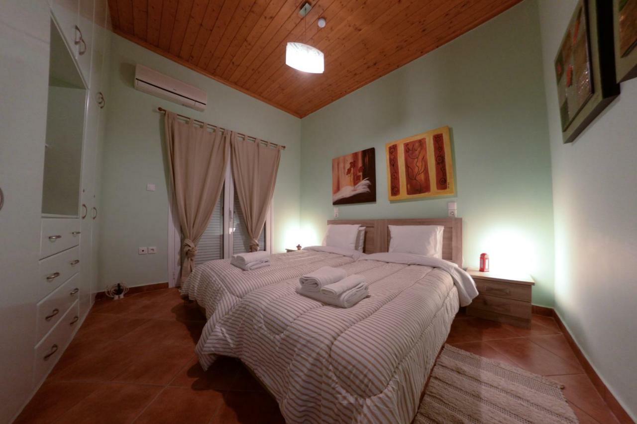 Patras Cozy Lodge Exteriör bild